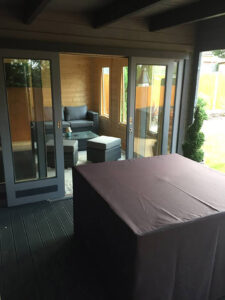 Caseta de jardín con porche Jacob E 12m² 7x3m 44mm