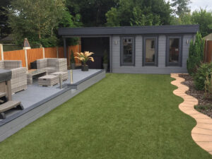 Caseta de jardín con porche Jacob E 12m² 7x3m 44mm