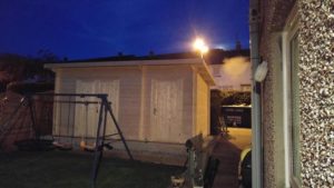 Cobertizo doble de madera