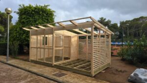 Caseta-de-jardin-Elias-montando