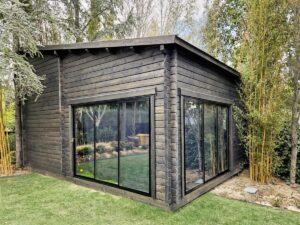 Caseta de jardín con simulador de golf en La Moraleja Madrid