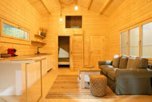 Caseta de madera de un dormitorio ‘Stefan 1’ en nuestro showroom en San Pedro de Alcántara, Marbella 4