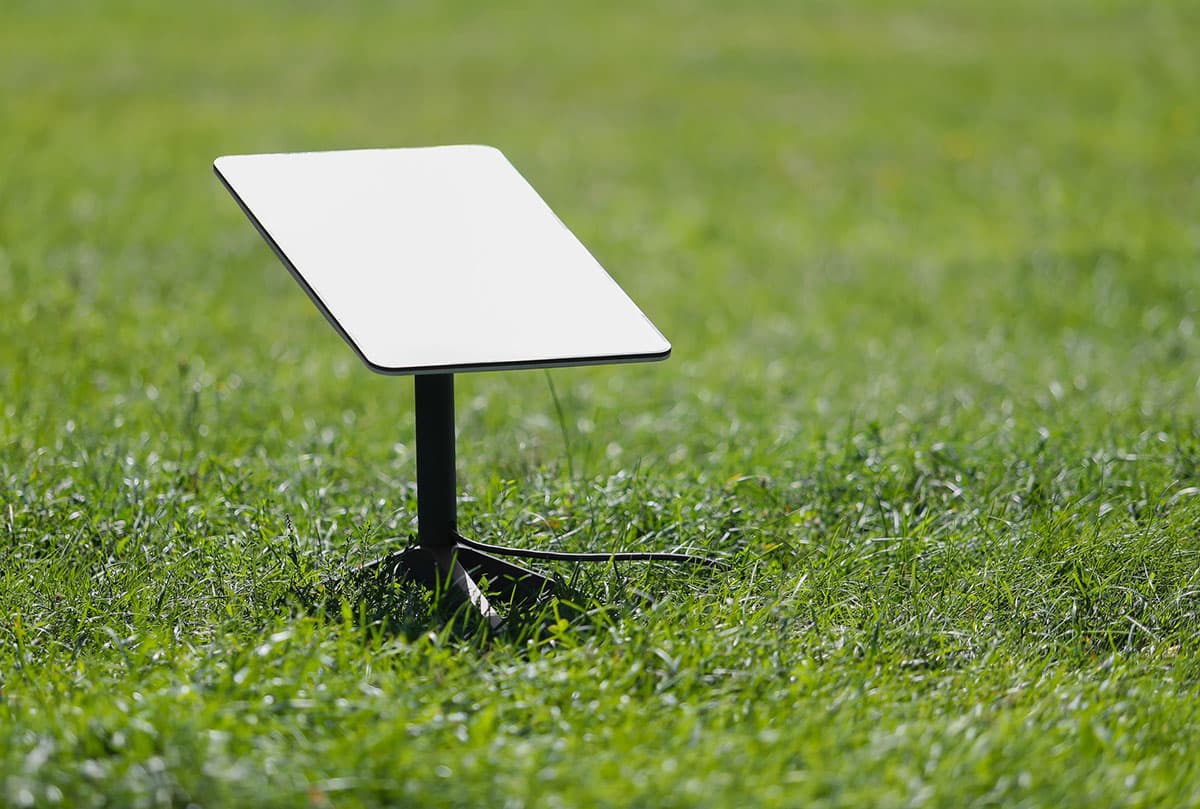 starlink satellite based on the lawn