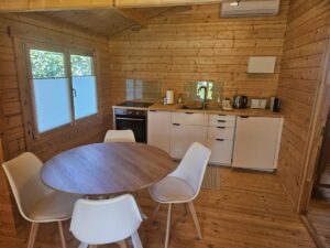 Tres Cabañas de Madera Construidas en Estepona