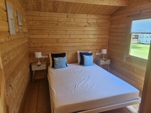 Tres Cabañas de Madera Construidas en Estepona