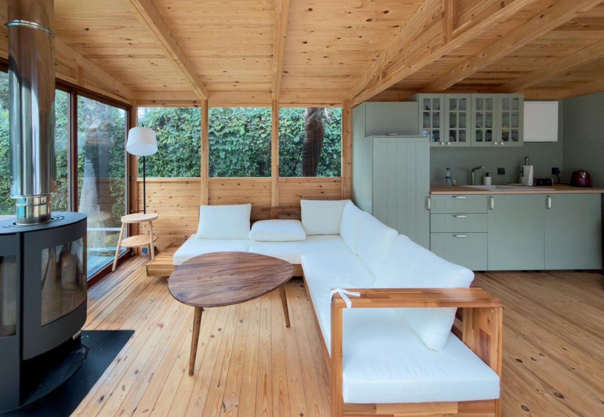 Caseta de Jardín con Sauna y terraza de termo madera 4