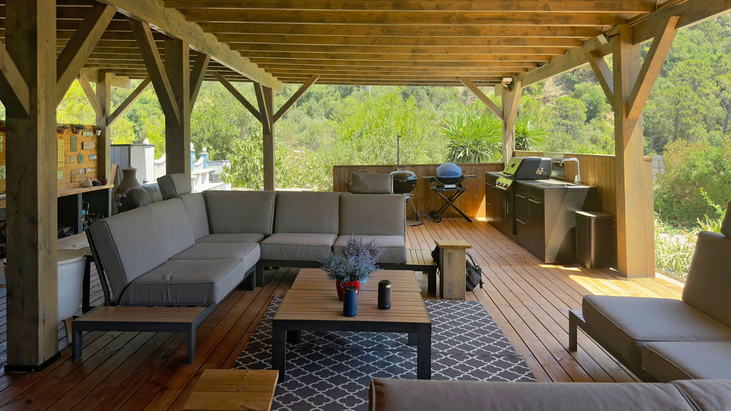Large Wooden Pergola and Thermo-Wood Terrace in Benahavís, Marbella 